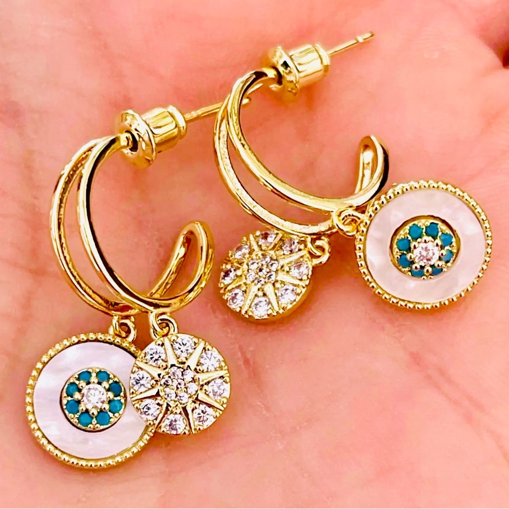 Gold Plated Disc with Turquoise Beads Earrings - Picture 4 of 7